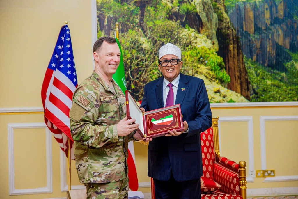 USAfricaCommand Commander Gen. Dagvin Anderson meeting with the President of Somaliland in Hargeisa.