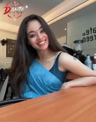 a8cc055d-8721-4dd6-90a0-c52b6f9ca7d2.gif