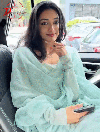 aadefa96-d13a-45c8-b535-c7d23814b839.gif