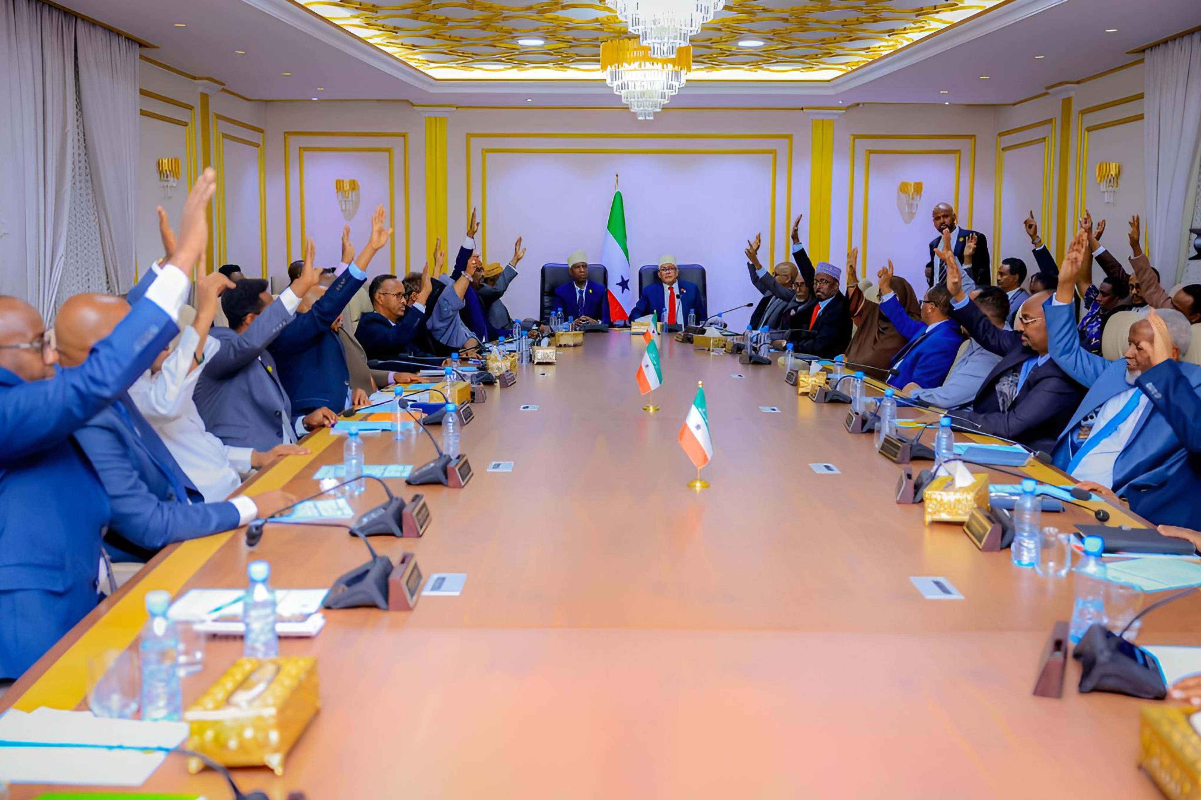President Irro chairs Cabinet meeting