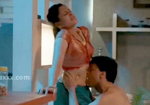 8aa4a12a-a839-4c96-ba0f-94d32343a644.gif