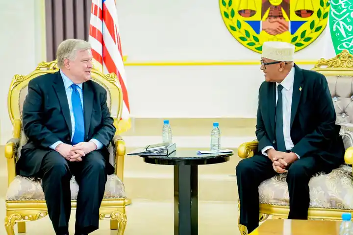 U.S. Ambassador Richard H. Riley meets with Somaliland President Abdirahman Mohamed Abdillahi Irro in Hargeisa.