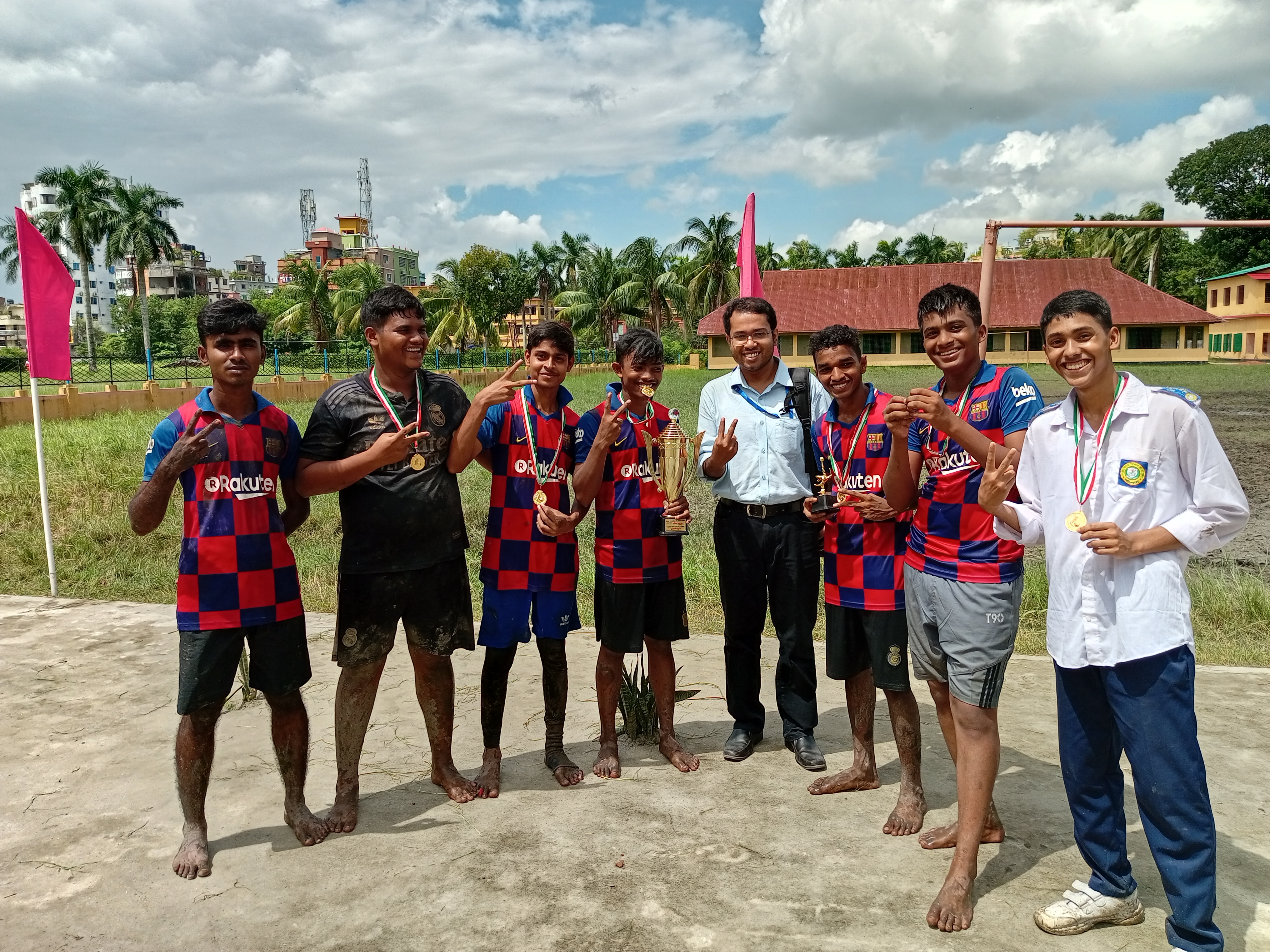 Shahrukh Hasan Mithu – Edu Consultant – Born 29 April 1998 Male, Barisal