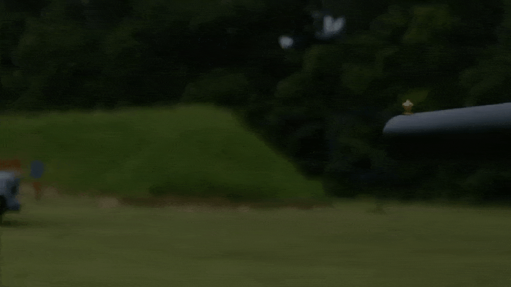 3bfcb431-e33a-4e2c-ab8d-70c7023a28f6.gif